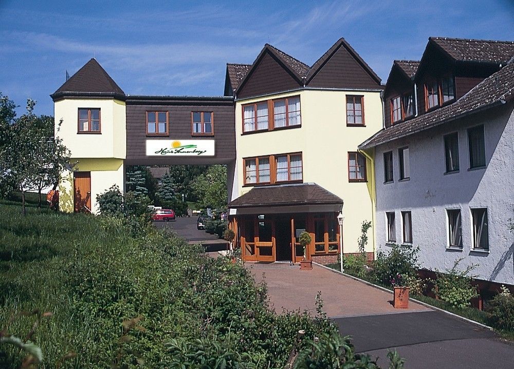 AKZENT Hotel Haus Sonnenberg Schotten Exterior foto